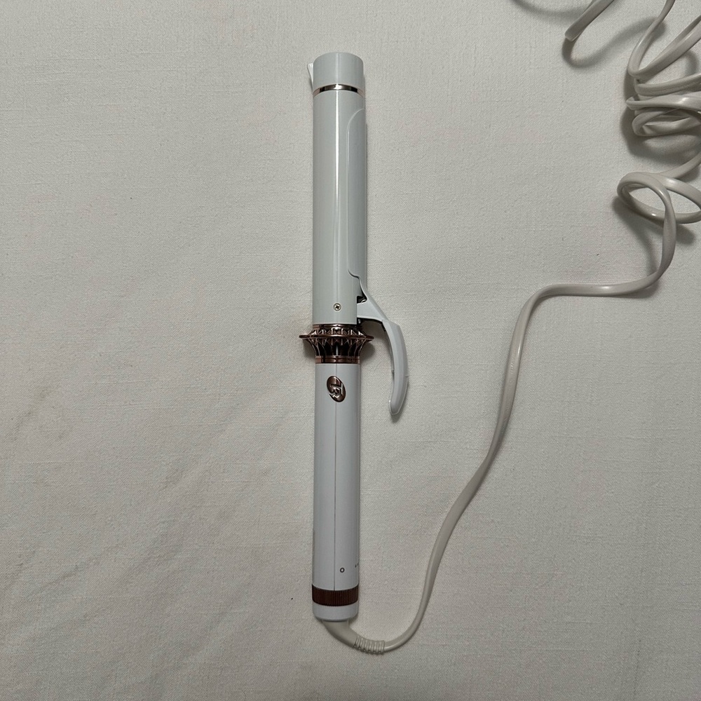 T3 Curling Iron 1.25”